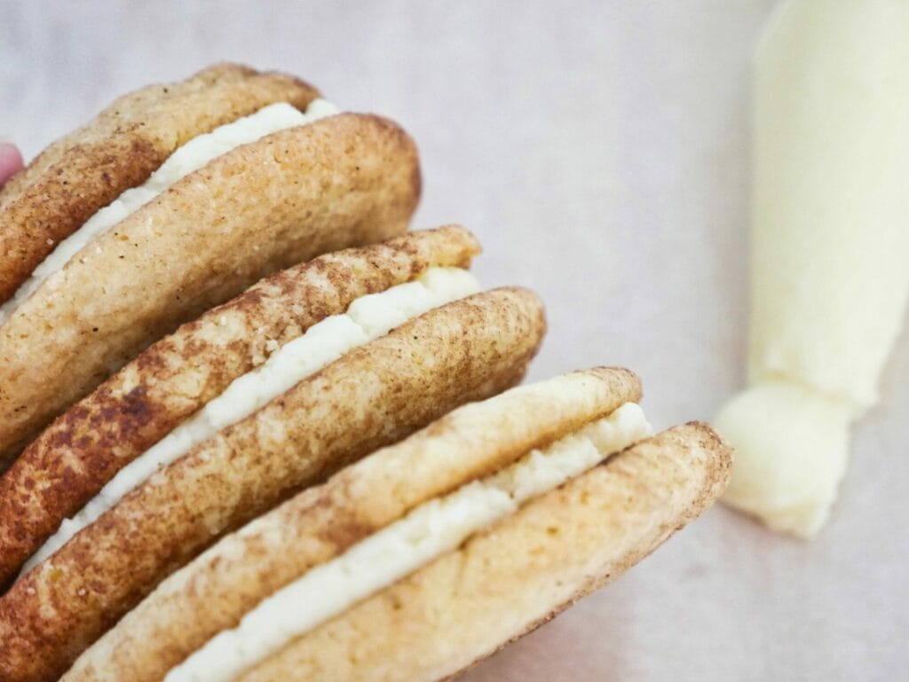 snickerdoodle-sandwiches