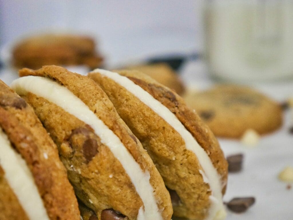 chocolate chip cookie sandwich recipe with vanilla frosting